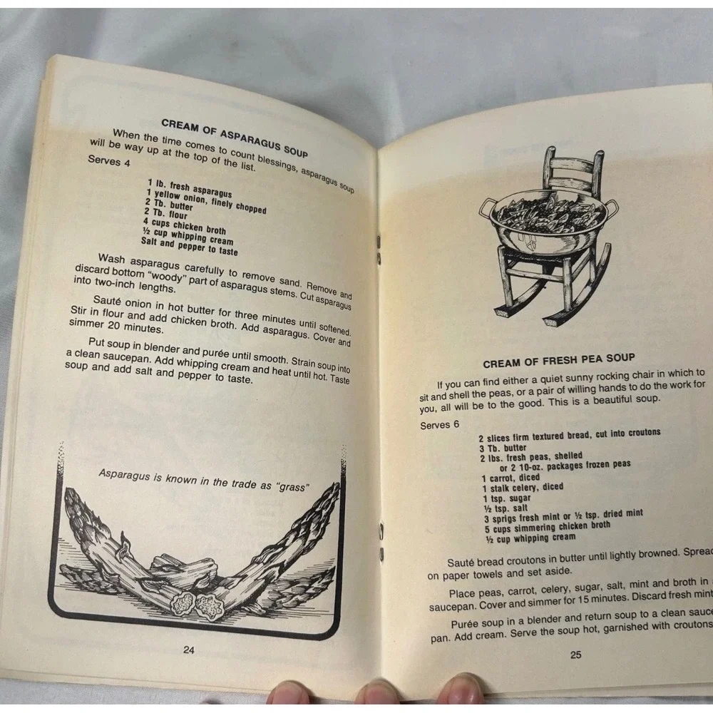 Vintage Soups Cookbook & VFW Home for the Holidays Volume 3 Recipe Booklet Lot